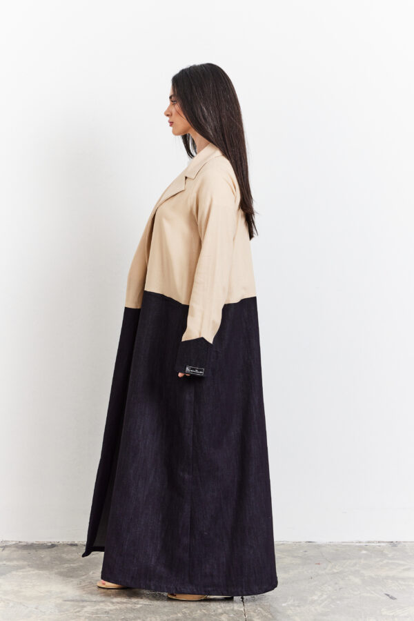 ⁦Half jeans/ Half linen Abaya⁩ - الصورة ⁦2⁩