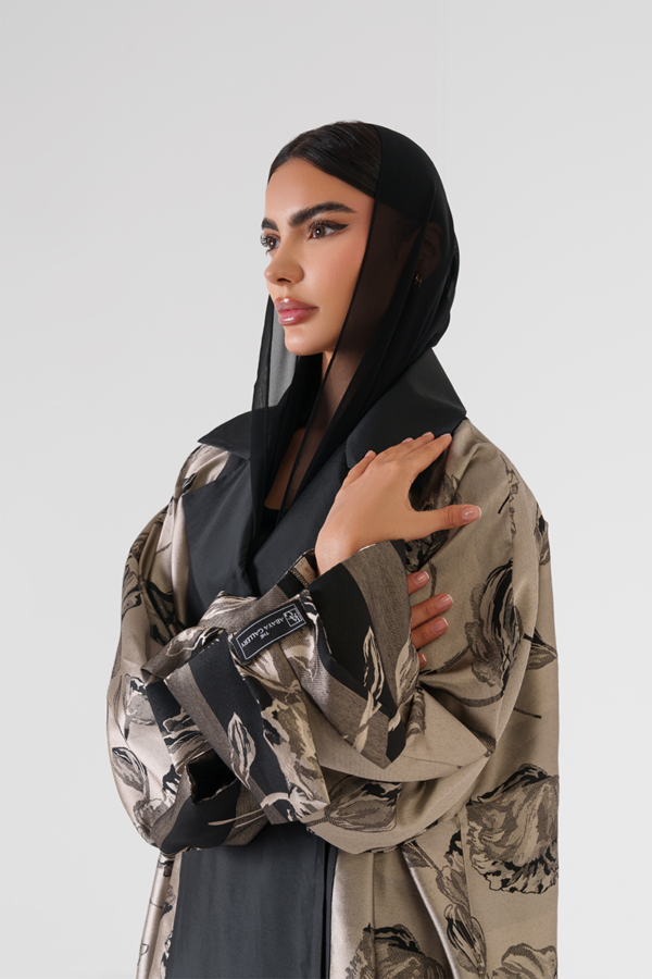 Luxurious abaya