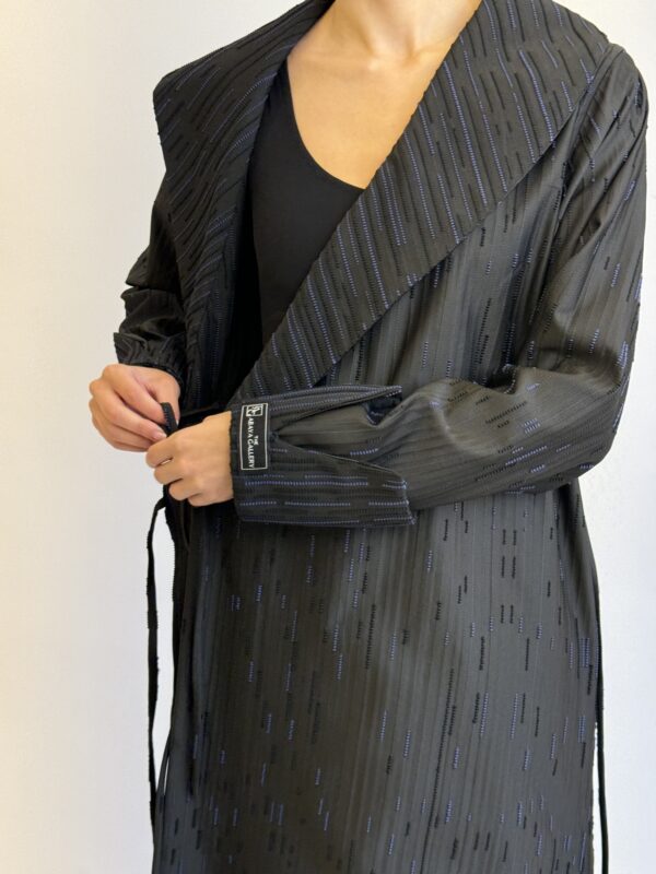 ⁦Double-Face wrap Abaya (Jakar)⁩ - الصورة ⁦3⁩