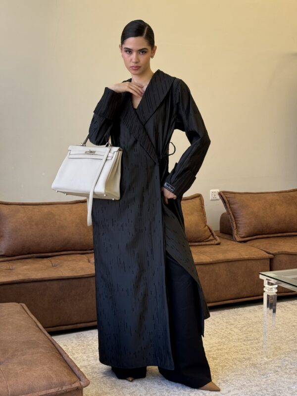 ⁦Double-Face wrap Abaya (Jakar)⁩ - الصورة ⁦7⁩